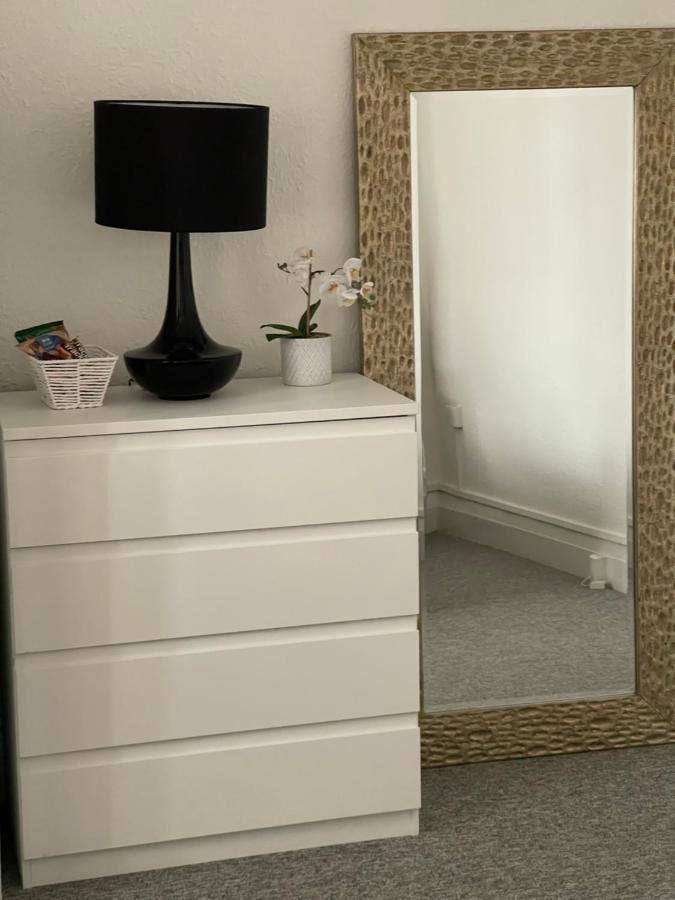 The Hyde Hendon Park Apartments In London מראה חיצוני תמונה